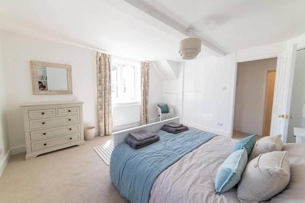 Photo of Others in Calne