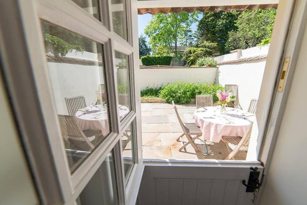 Photo of Others in Calne