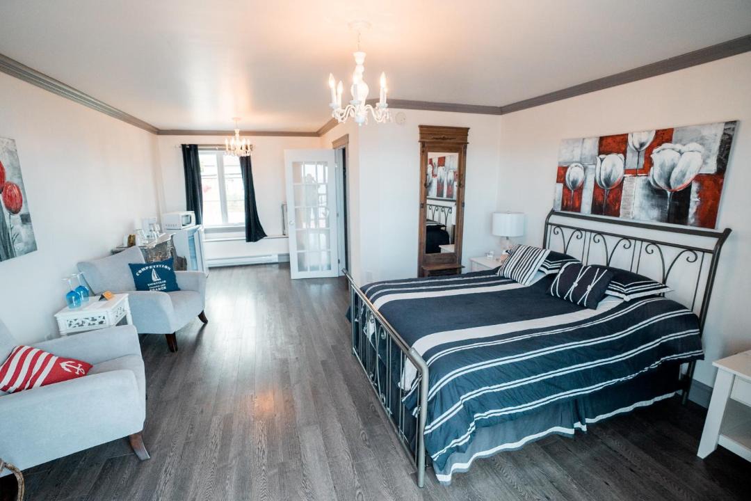 Photo of Bedroom in Sainte-Anne-des-Monts