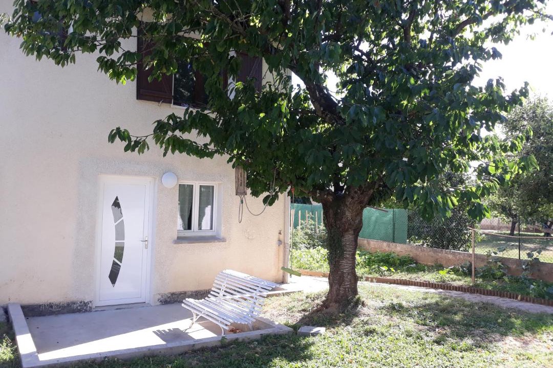 Photo of Buildings in Jonage