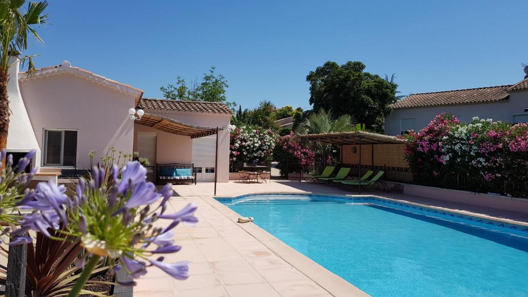 Photo of Outdoor in Cardet