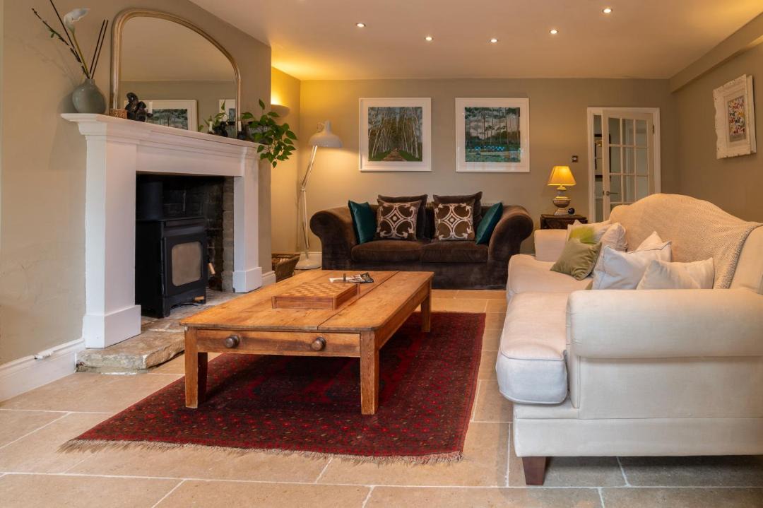 Photo of Livingroom in Cheltenham