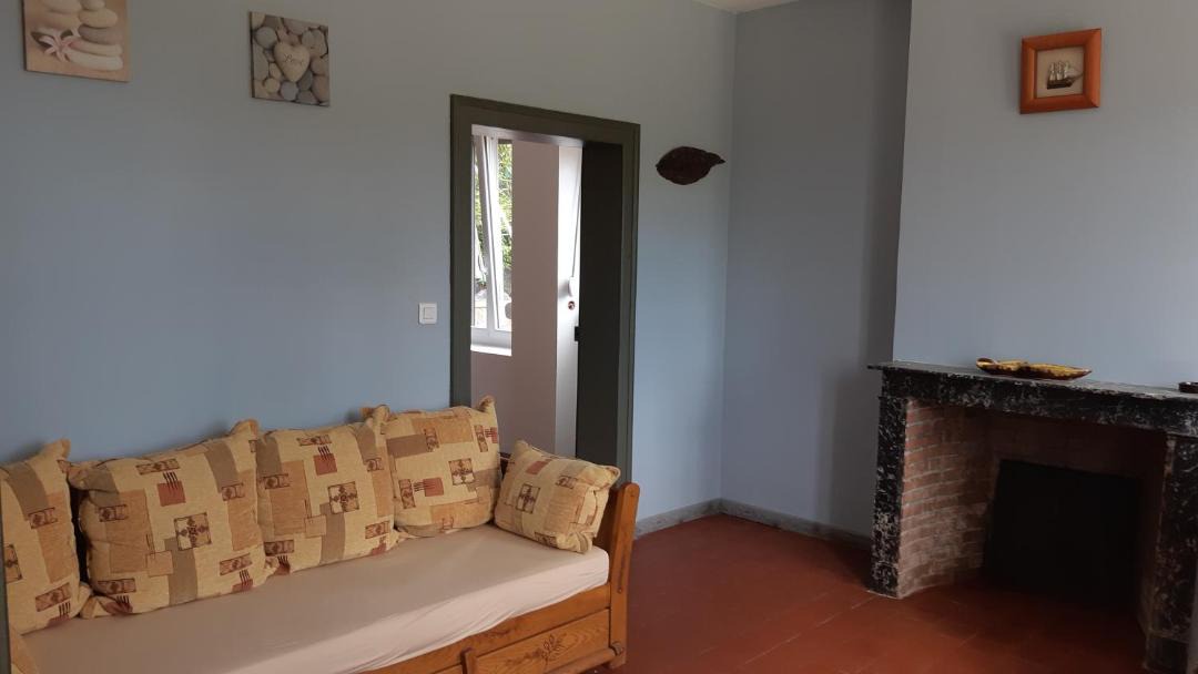 Photo of Others in Proisy