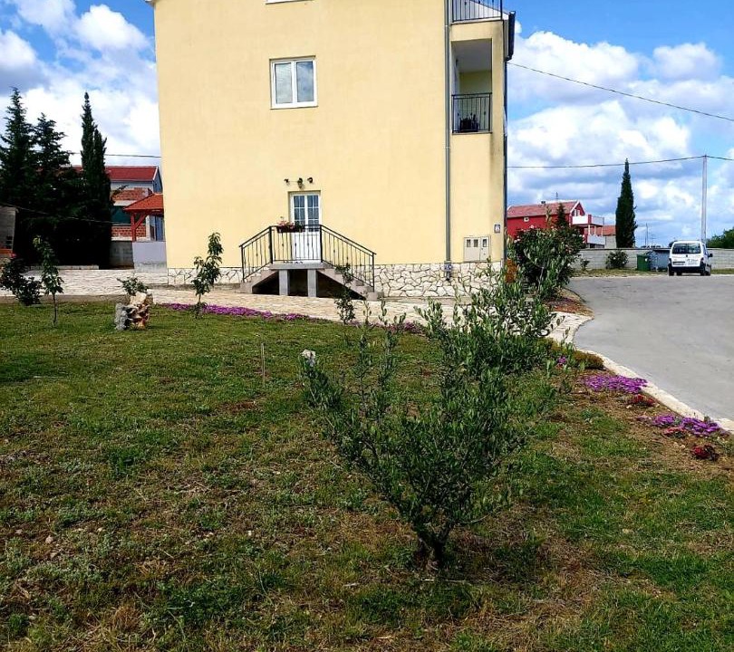 Photo of Others in Benkovac