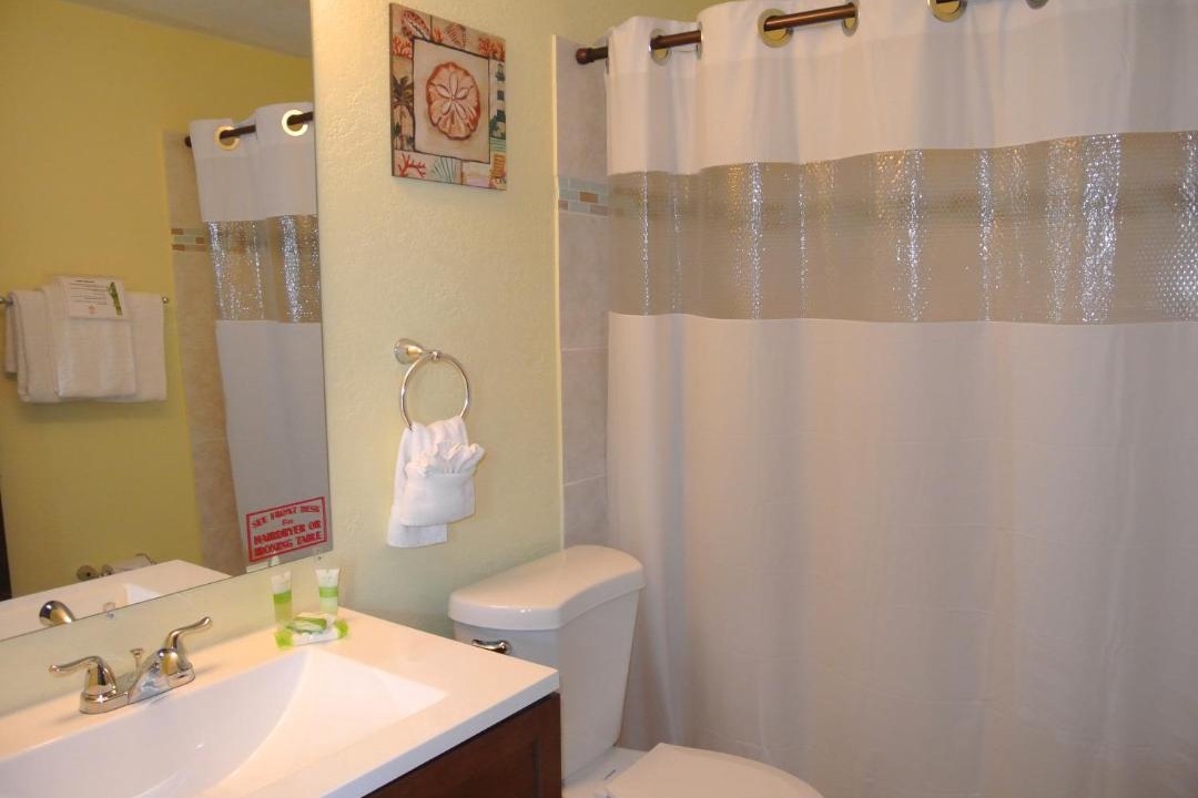 Photo of Bathroom in Tavernier