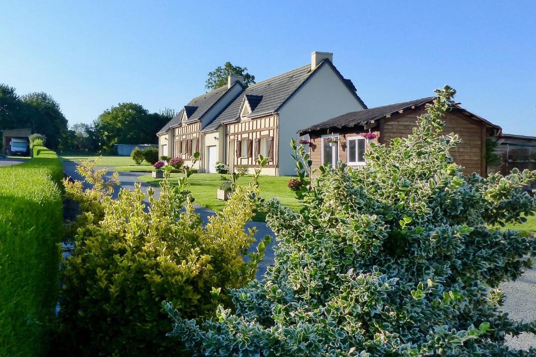 Photo of Buildings in Le Val-Saint-Pere