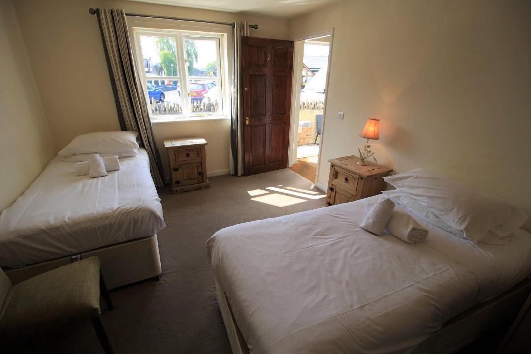 Photo of Others in Lechlade