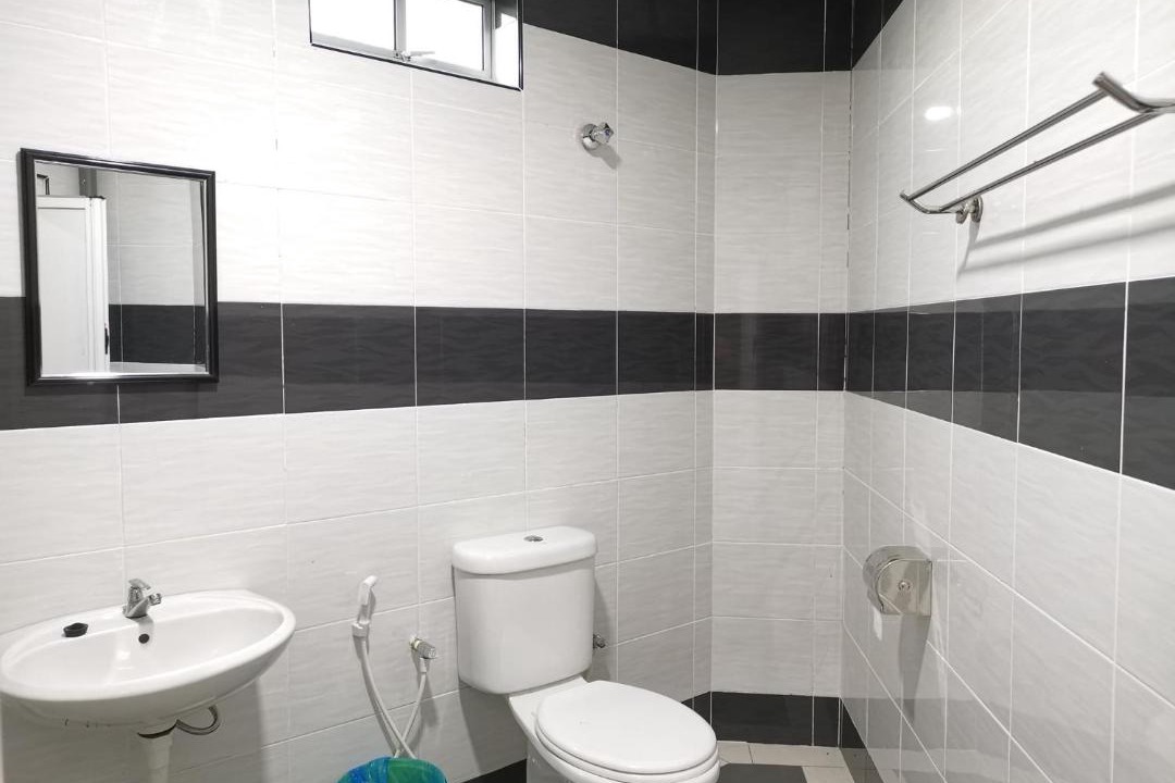 Photo of Bathroom in Kampong Pulau Kandis
