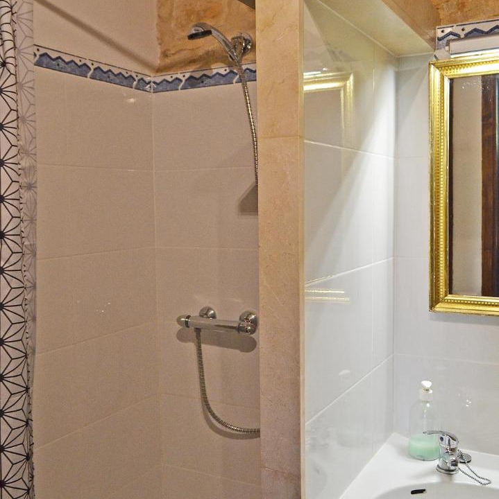 Photo of Bathroom in Calaceite