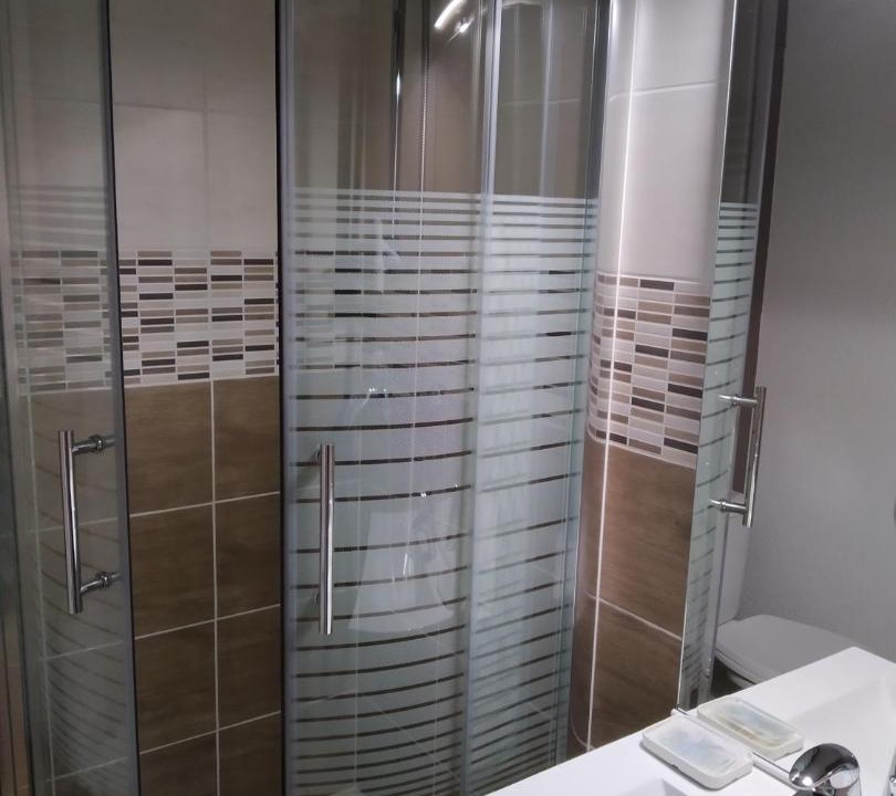 Photo of Bathroom in Montferrier