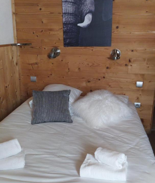 Photo of Others in Cognet