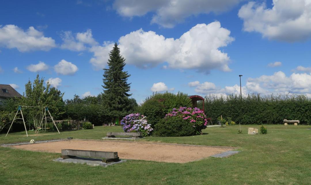 Photo of Others in Saint-Honore