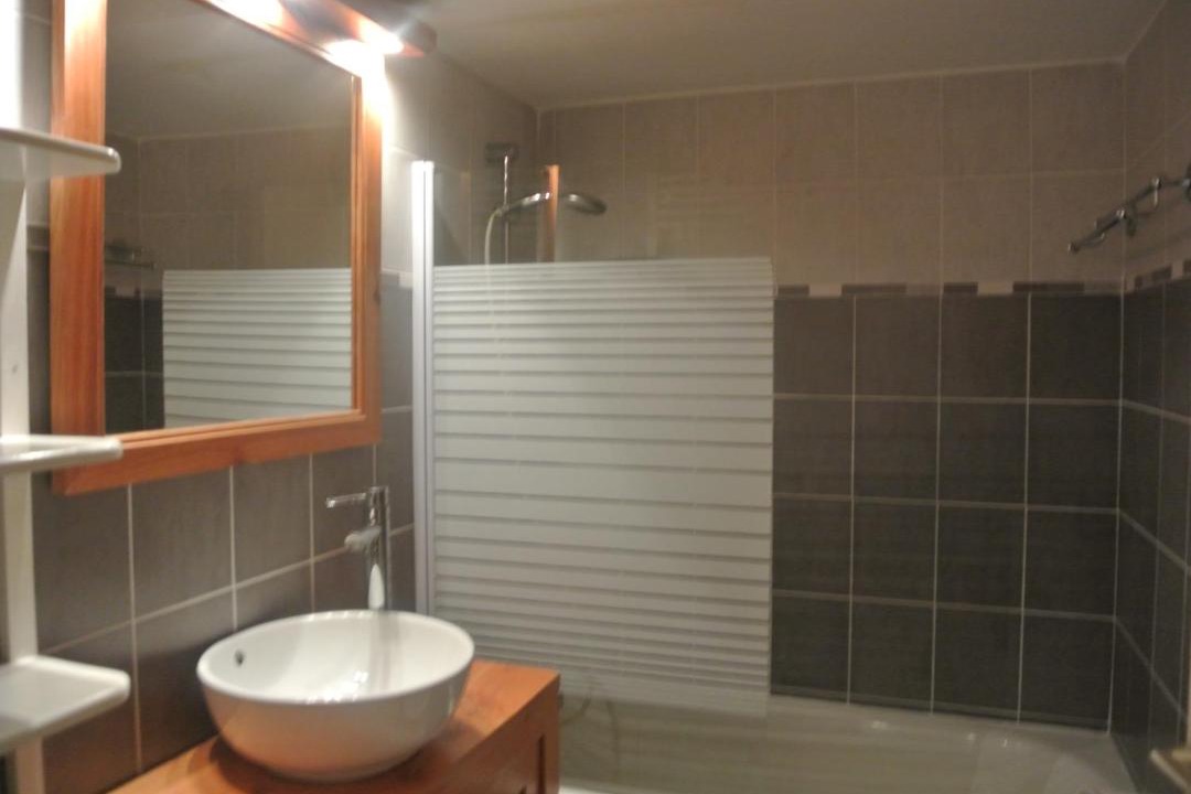 Photo of Bathroom in Les Carroz-d'Araches