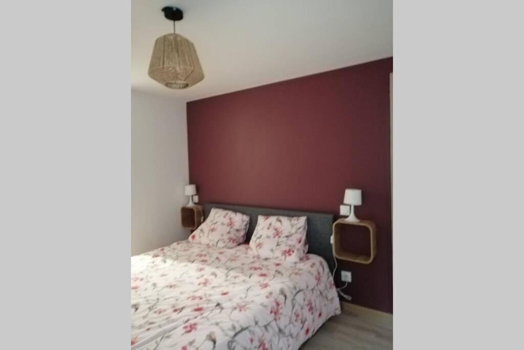 Photo of Bedroom in Pont-de-l'Isere
