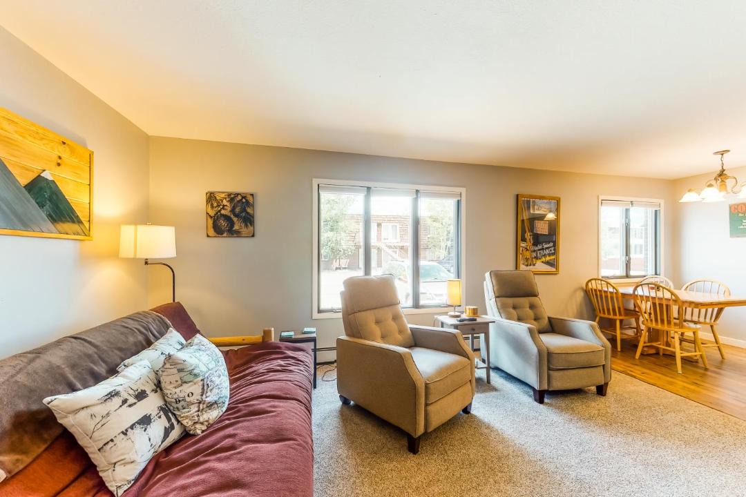 Photo of Livingroom in Dillon