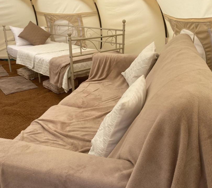 Photo of Others in Blond