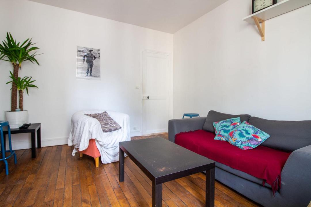 Photo of Livingroom in 15th Arrondissement