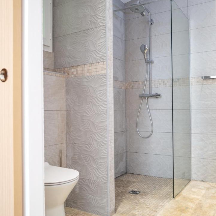 Photo of Bathroom in Pernes-les-Fontaines