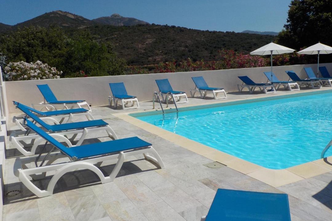 Photo of Others in Galeria