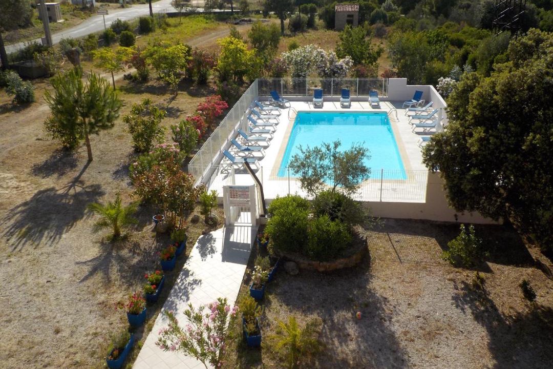 Photo of Others in Galeria