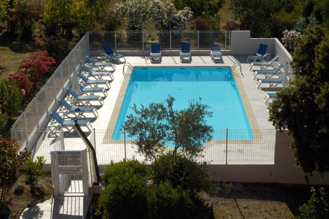 Photo of Others in Galeria