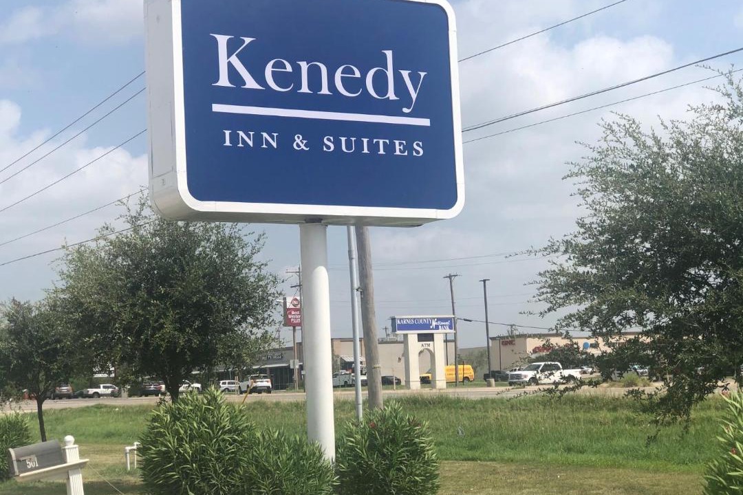 Photo of Others in Kenedy