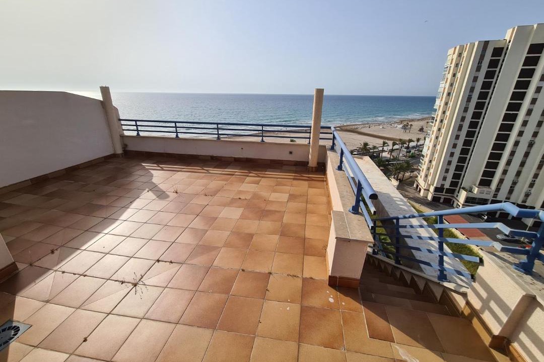 Photo of Patio Balcony in Playa de San Juan