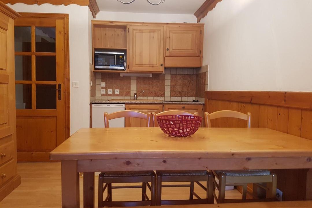 Photo of Kitchen in Oz-en-Oisans