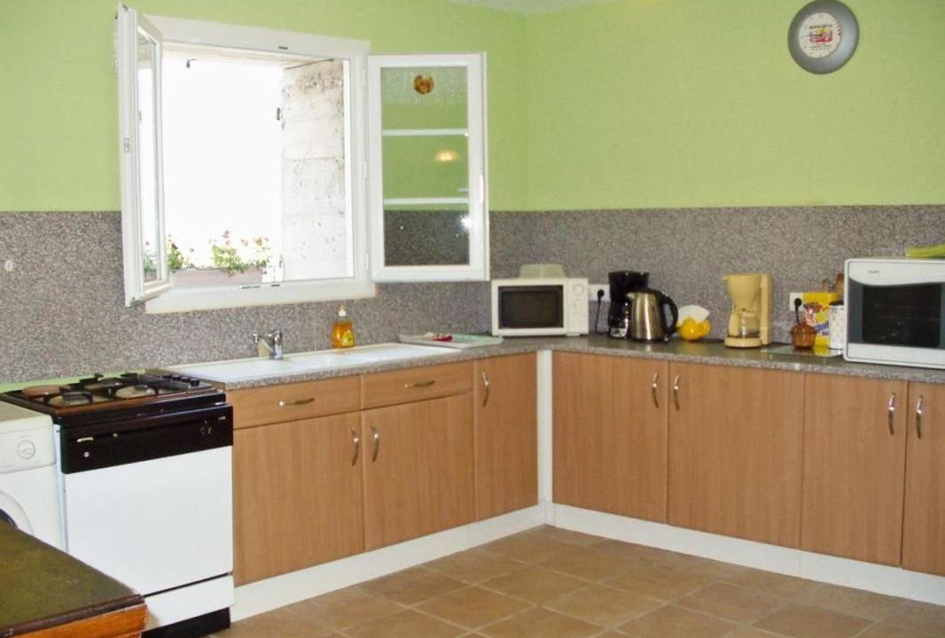 Photo of Kitchen in Augerville-la-Riviere