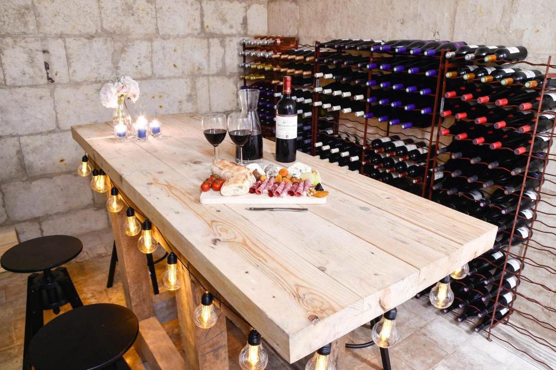 Photo of Others in Vernantes