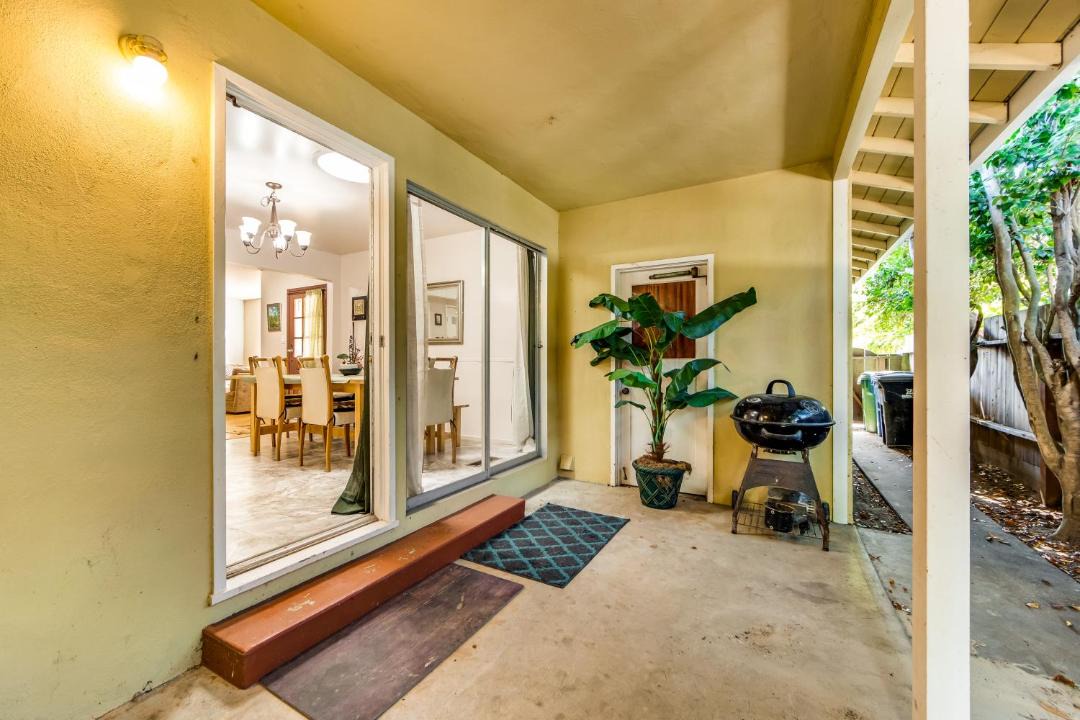 Photo of Livingroom in Westside Santa Cruz