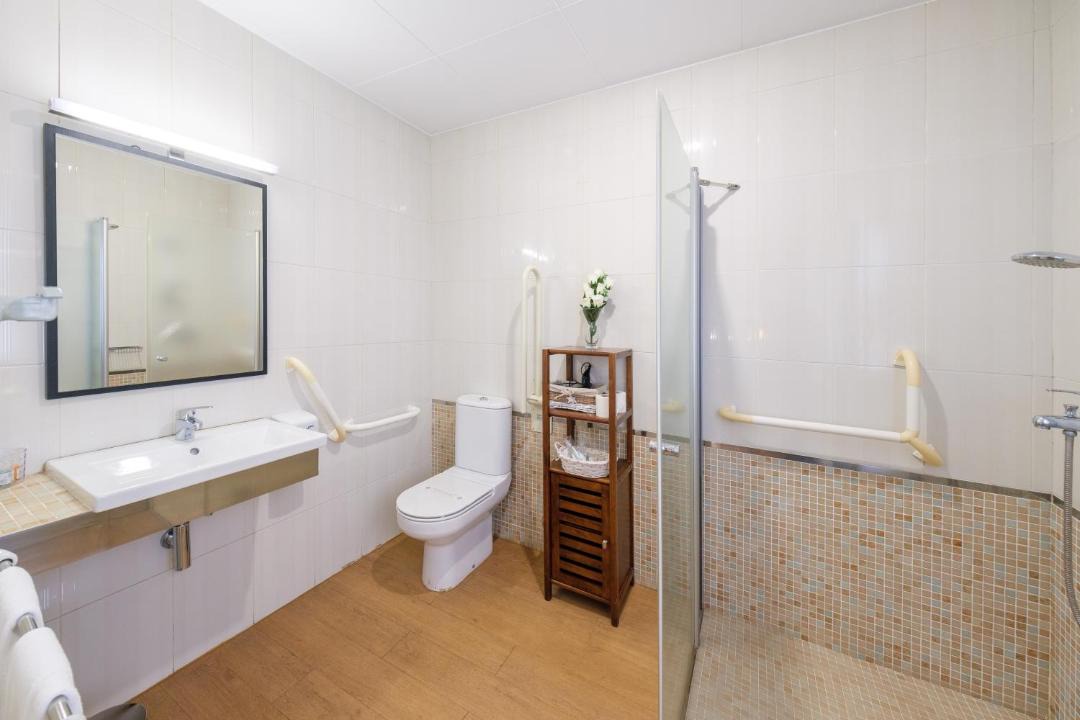 Photo of Bathroom in Manlleu