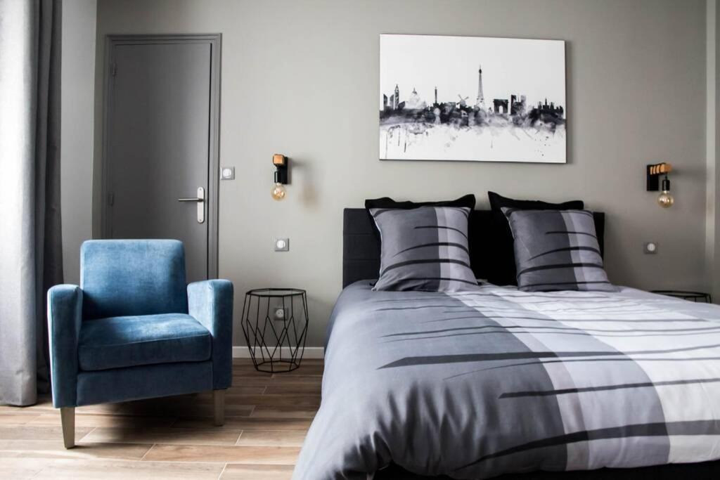 Photo of Bedroom in Corbeil-Essonnes