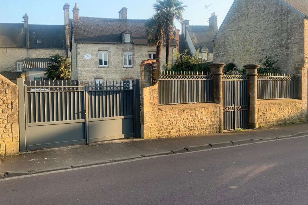 Photo of Buildings in Sainte-Mere-Eglise