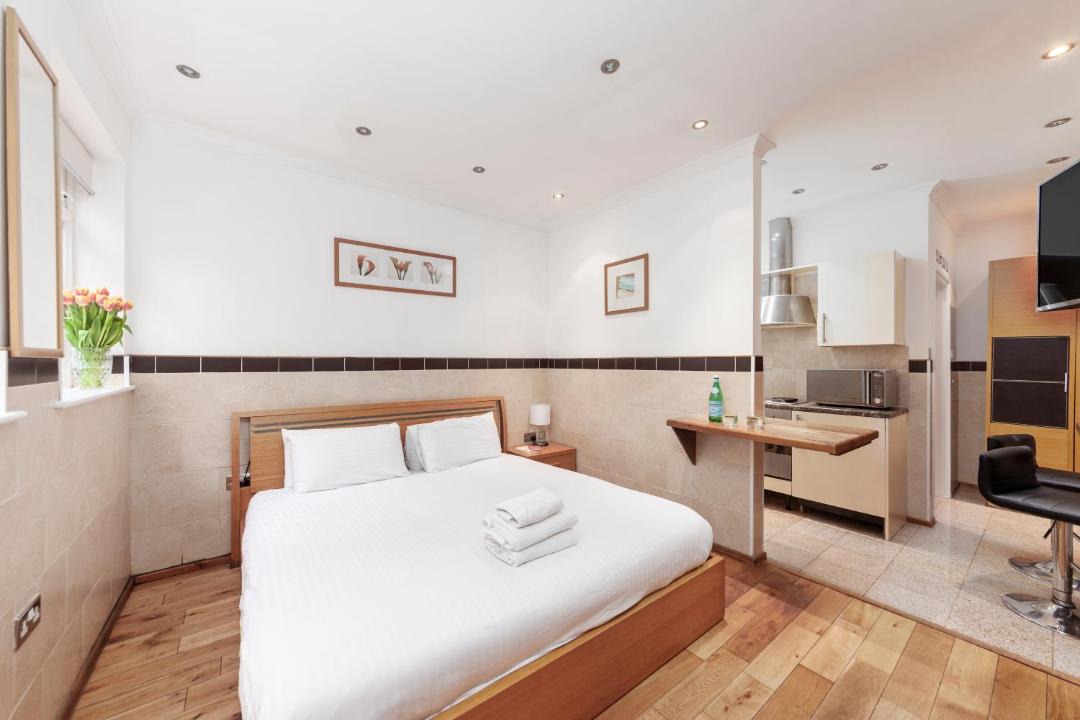 Photo of Others in Finsbury Park