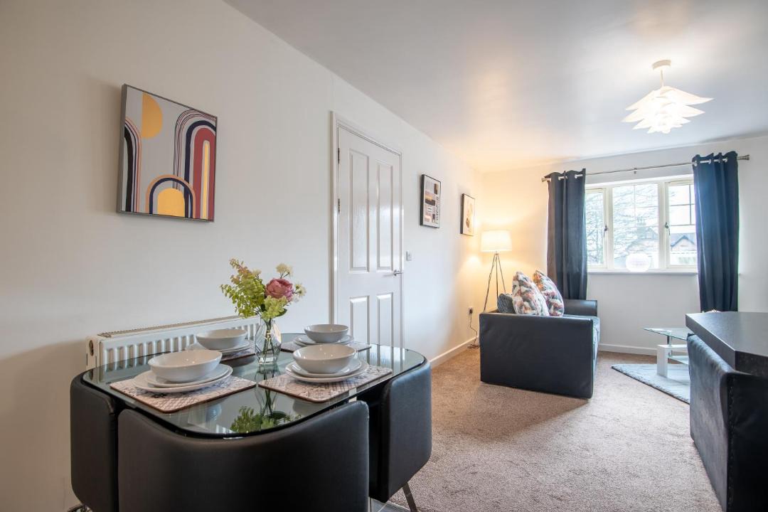 Photo of Others in Mansfield