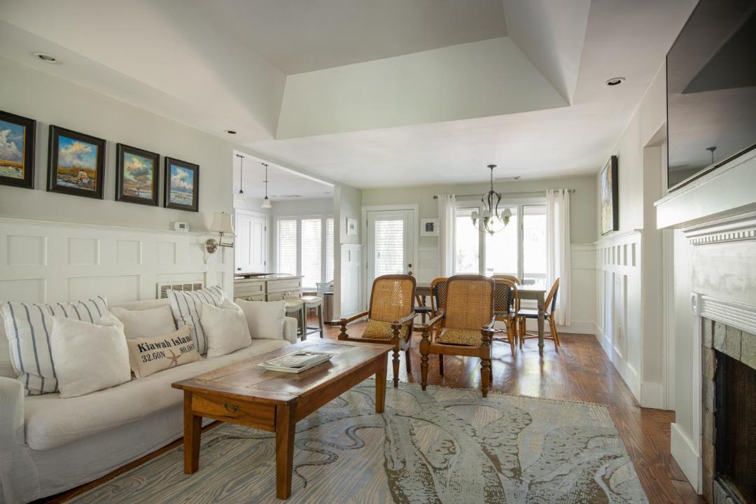 Photo of Livingroom in West Beach
