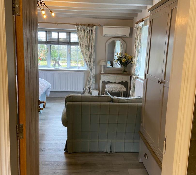 Photo of Livingroom in Pickering