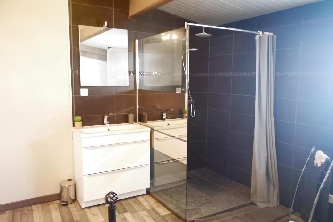 Photo of Bathroom in Boursault