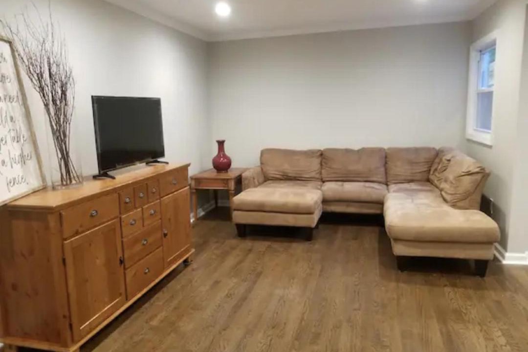 Photo of Livingroom in Waldwick