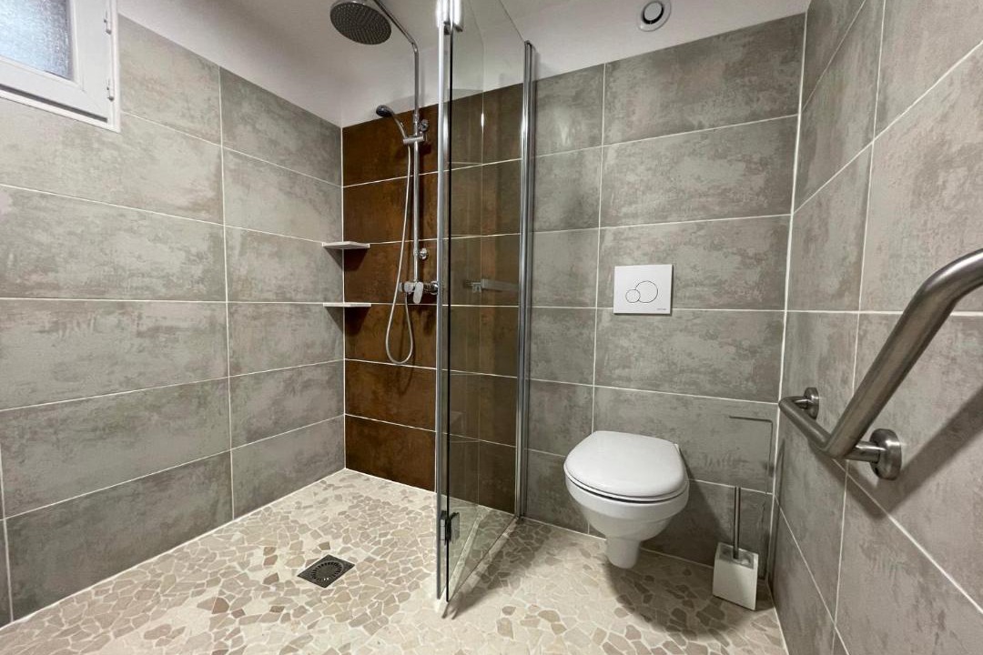 Photo of Bathroom in La Canourgue