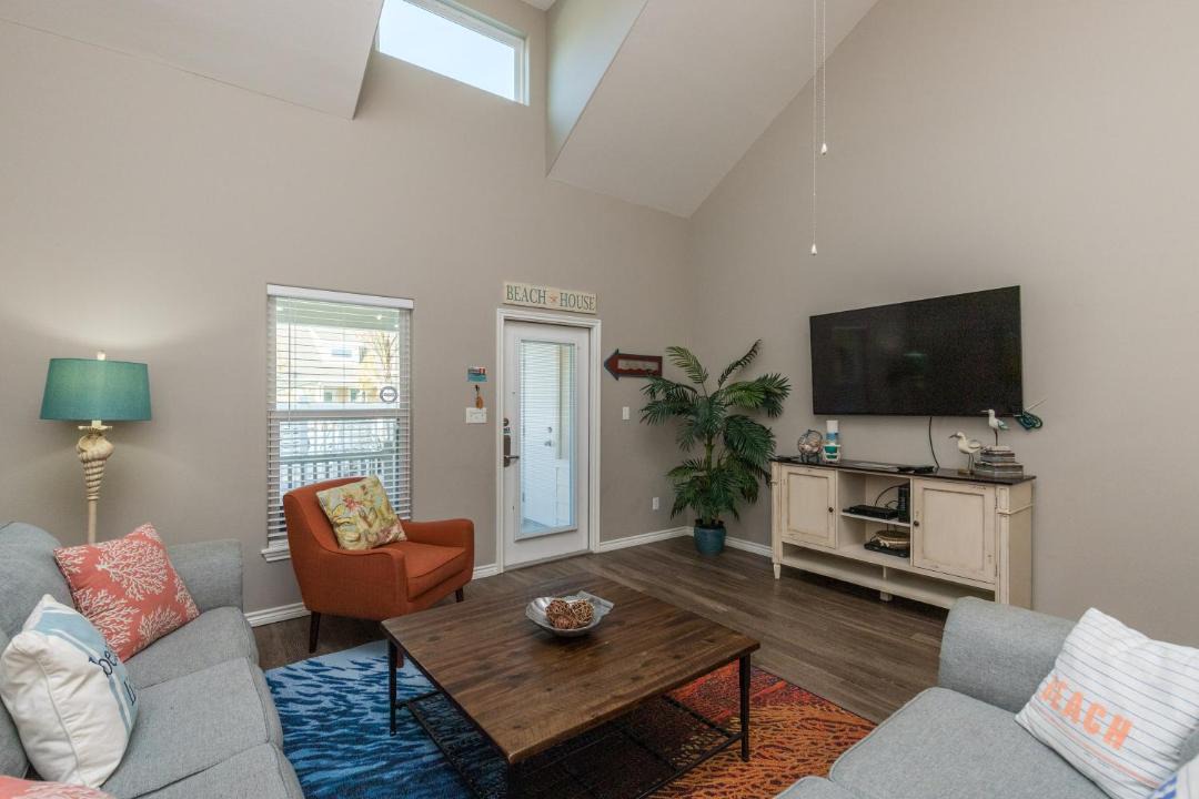 Photo of Livingroom in Corpus Christi