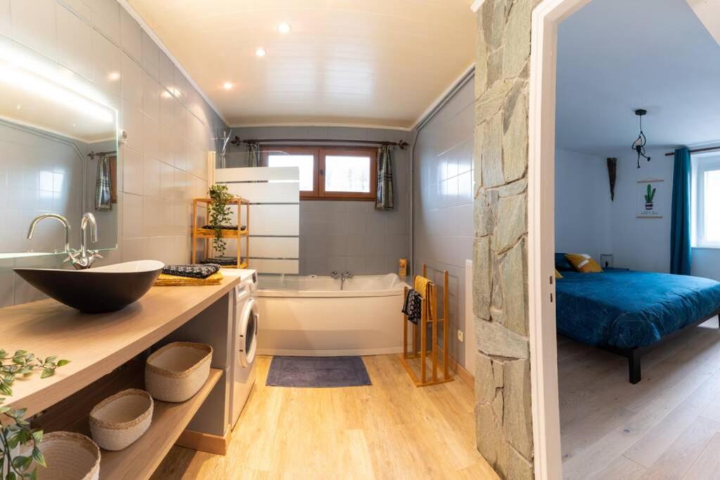 Photo of Others in Etretat