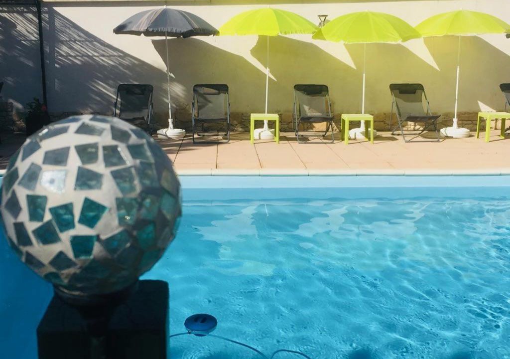 Photo of Others in Chateauneuf-Val-Saint-Donat