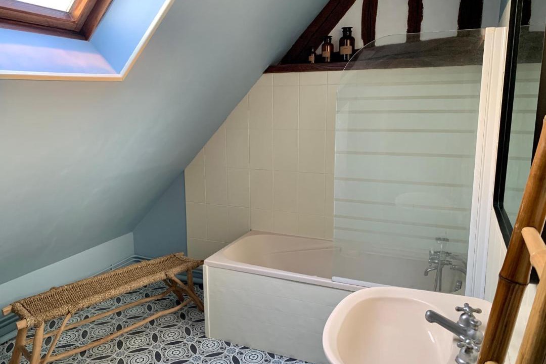 Photo of Bathroom in Sens