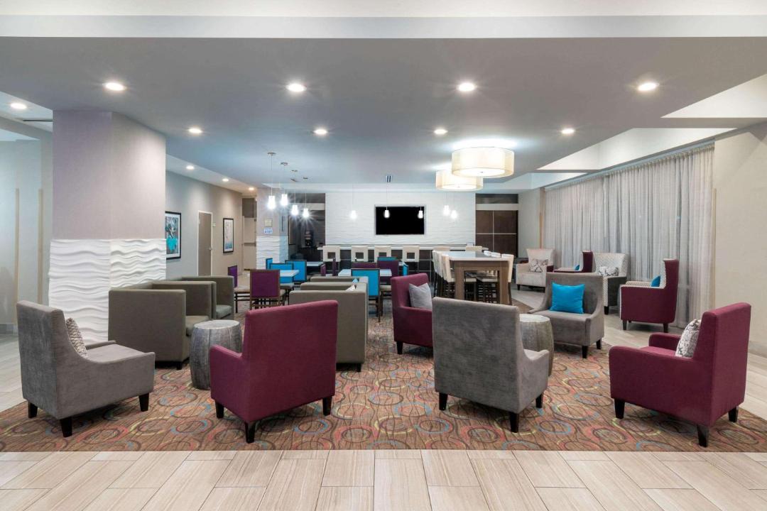Photo of Livingroom in Forsyth
