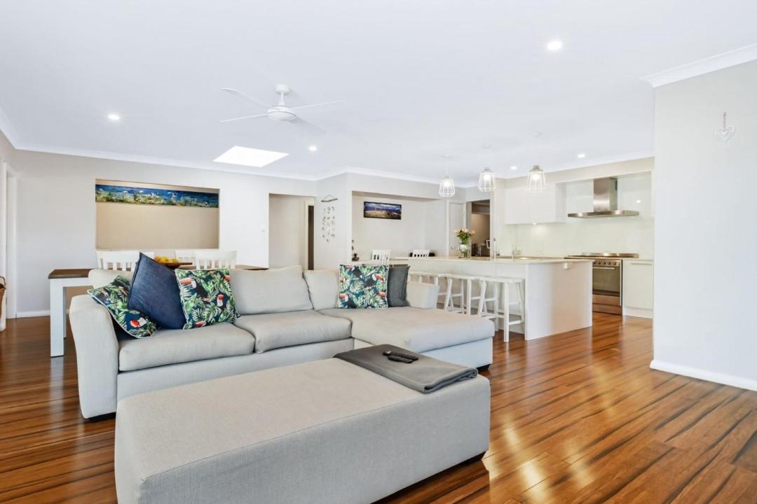 Photo of Livingroom in Smiths Lake