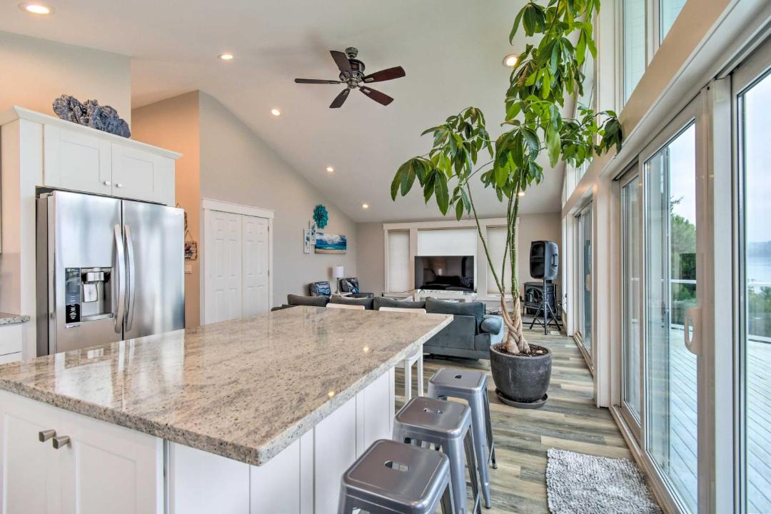 Photo of Others in Allyn-Grapeview