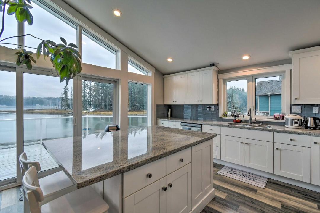 Photo of Others in Allyn-Grapeview