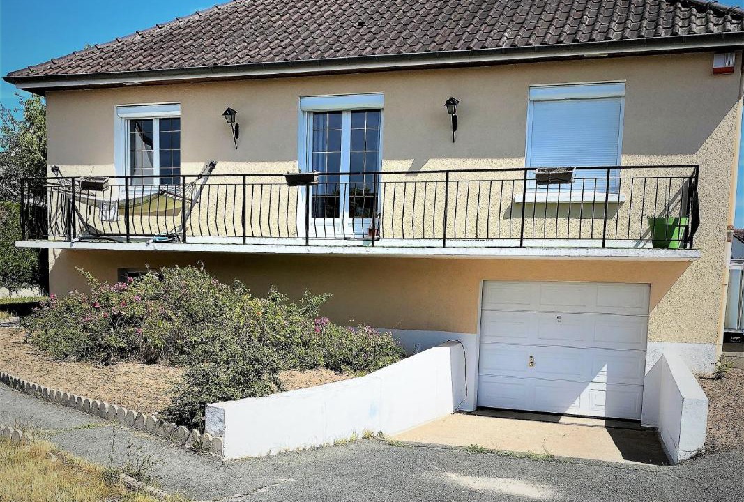 Photo of Buildings in Noyers-sur-Cher